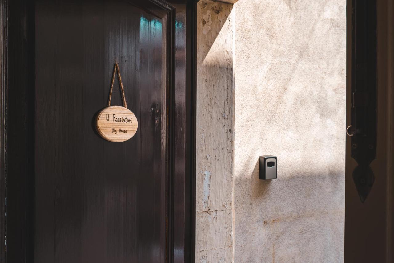 U Passiaturi Big House Apartment Catania Exterior photo
