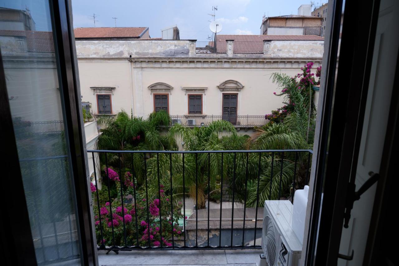 U Passiaturi Big House Apartment Catania Exterior photo
